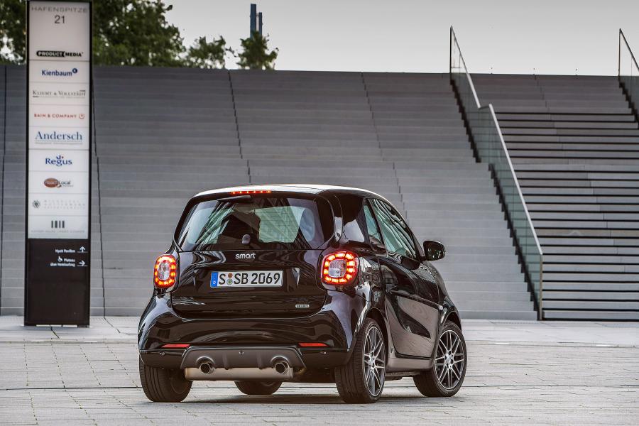  Smart ForTwo Xclusive Coupe by Brabus 2016 года  (фото 10 из 29)